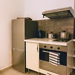 펜션 Aspros - Restauriertes Steinhaus Nahe Rovinia 라이아페이즈