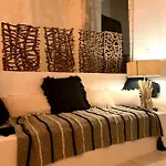 Vakantiehuis Aspros - Restauriertes Steinhaus Nahe Rovinia