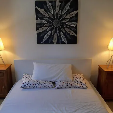 Aspros - Traditionell, Ruhig Und Strandnah 里亚帕德斯