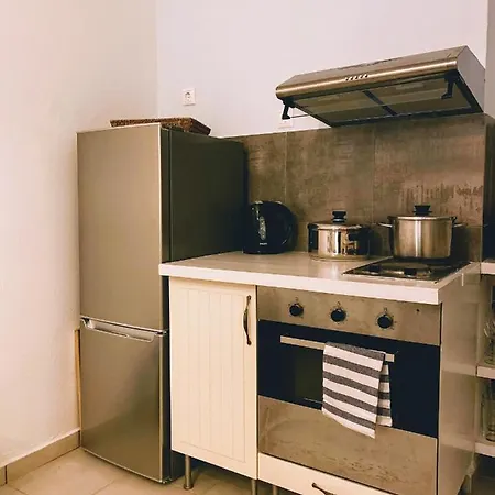 度假居 Aspros - Traditionell, Ruhig Und Strandnah 里亚帕德斯