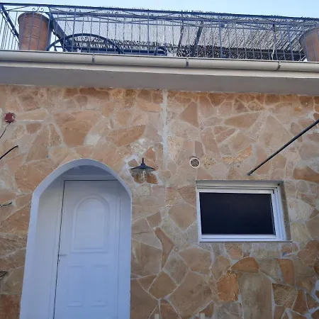 Aspros - Traditionell, Ruhig Und Strandnah 度假居