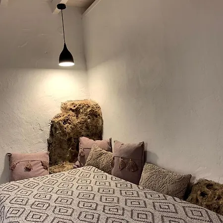 Aspros - Restauriertes Steinhaus Nahe Rovinia Casa vacanze