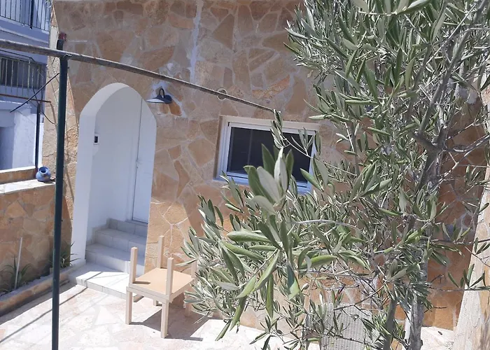 Holiday home Aspros - Restauriertes Steinhaus Nahe Rovinia Liapades