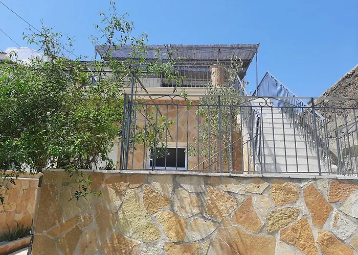 Holiday home Aspros - Restauriertes Steinhaus Nahe Rovinia *